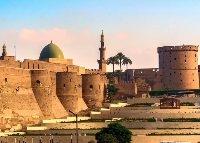 Viaje a Egipto por los Oasis y el Desierto Blanco de Gran Lujo: 10 Días – Ciudadela de Saladino en El Cairo histórico