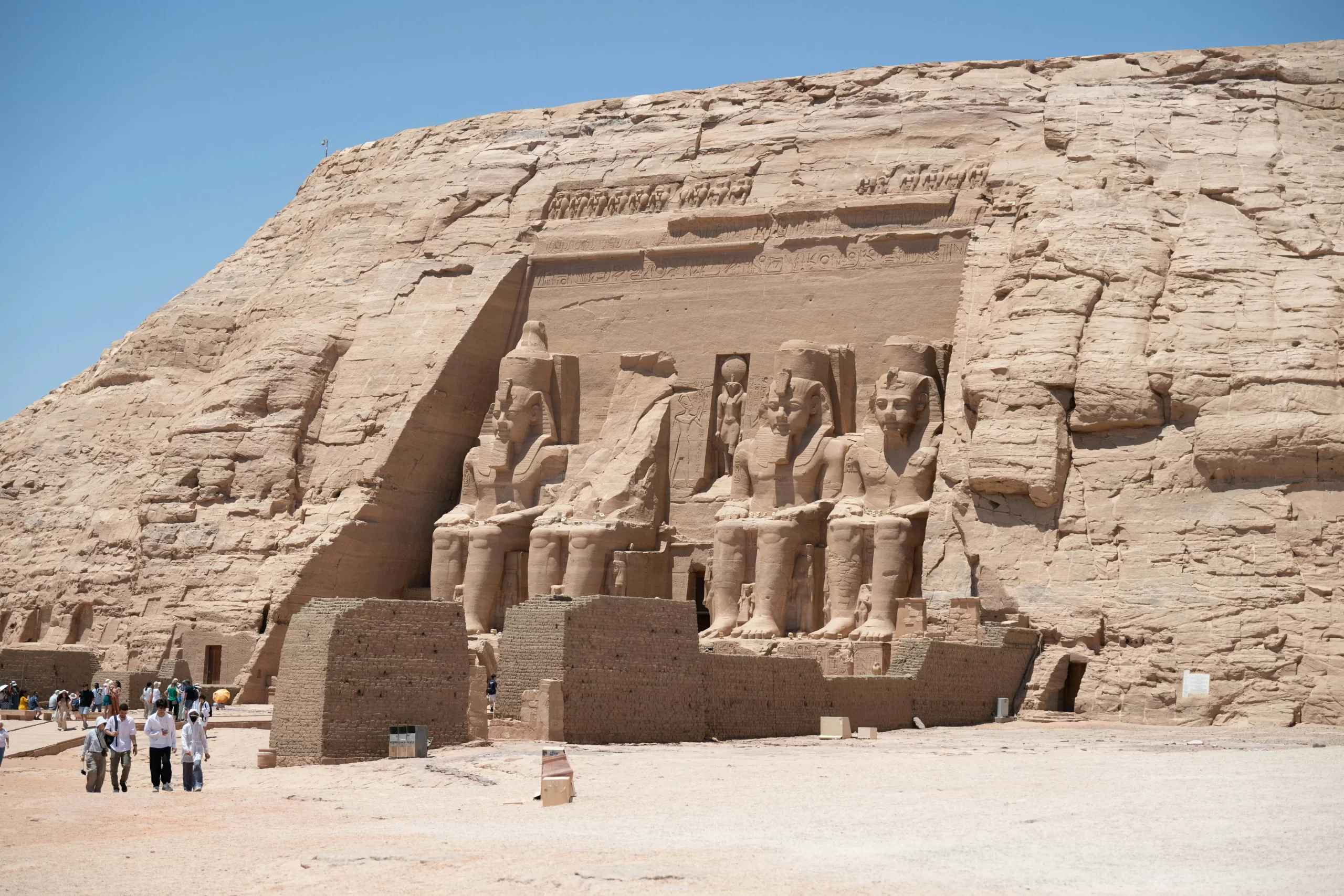 Viajes a Egipto: el Templo de Abu Simbel, majestuoso monumento faraónico de Ramsés II en Asuán