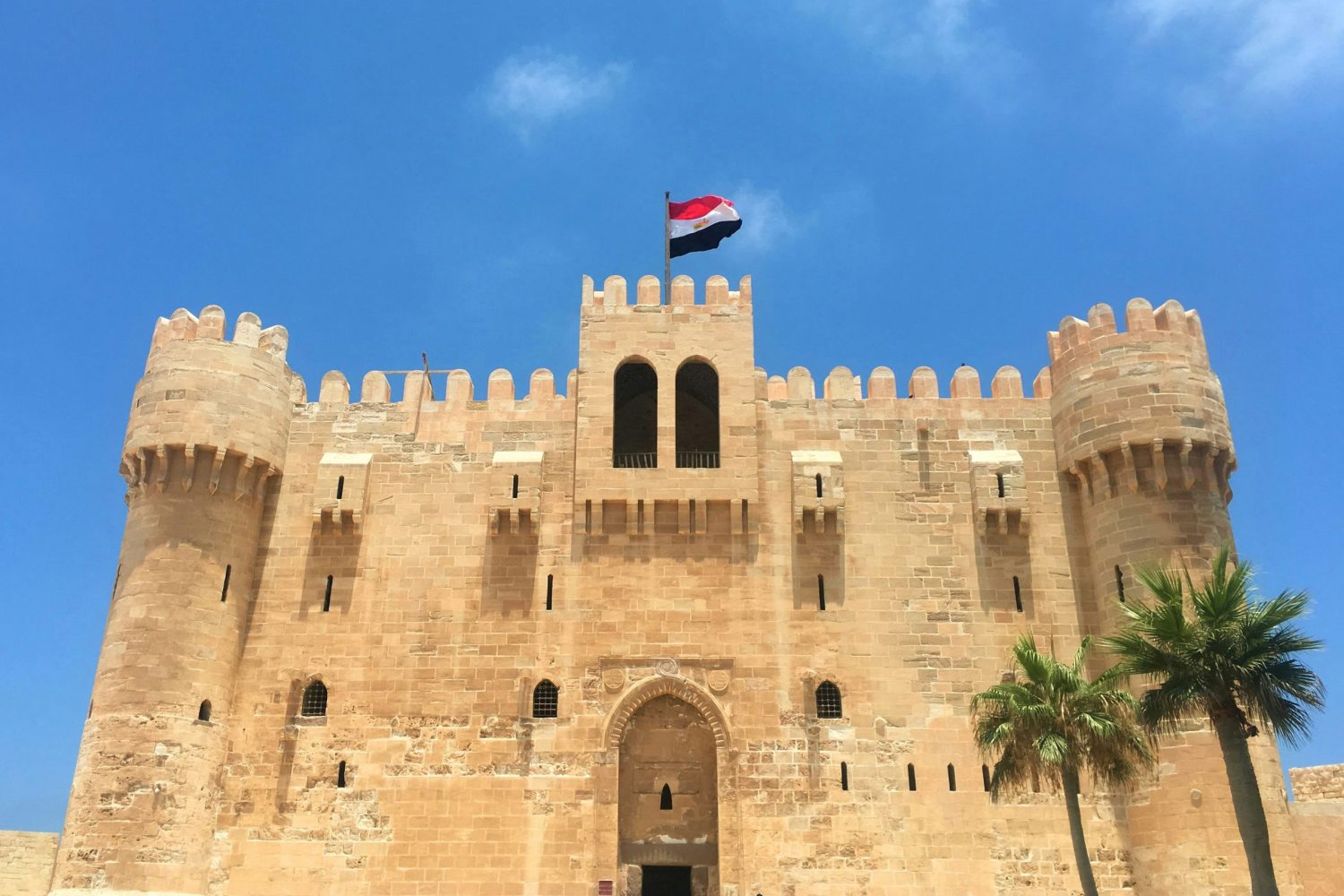 Viaje a Egipto por 9 Días: Fuerte de Qaitbay en Alejandría y paseo por el Mediterráneo