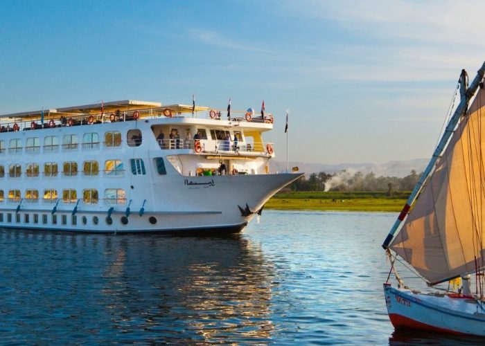 Crucero por el Nilo Al Hambra – Navegando por el majestuoso Nilo en el Alto Egipto