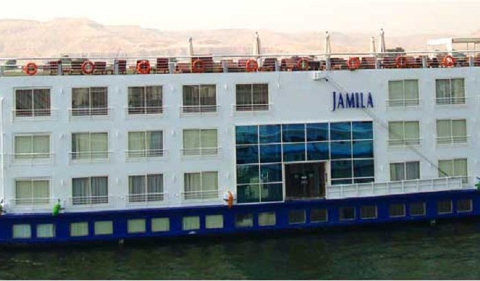 Crucero por el Nilo MS Jamila navegando por el majestuoso río Nilo