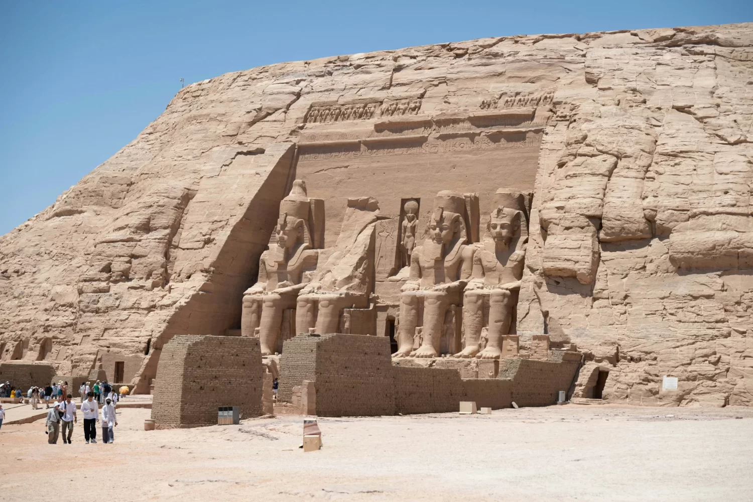 Crucero por el Nilo MS MayFair visita al Templo de Abu Simbel en Asuán, Egipto