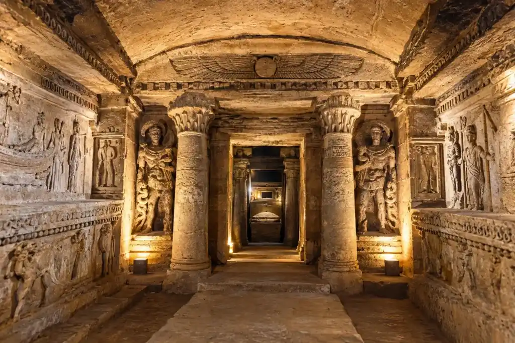 las catacumbas de Kom El-Shoqafa